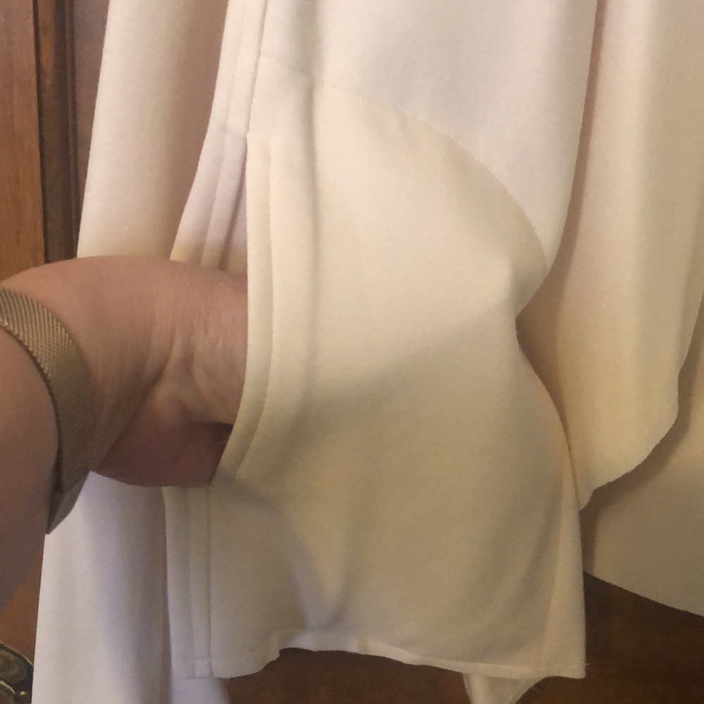 Anne Klein Off-White or Cream Draped Open Front Blazer - Picture 3 of 7